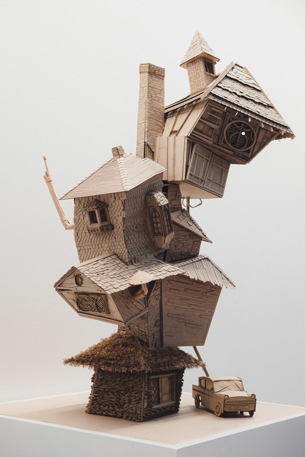 Estudantes de arquitetura criam edifícios de Harry Potter com papelão (Foto: Reprodução)