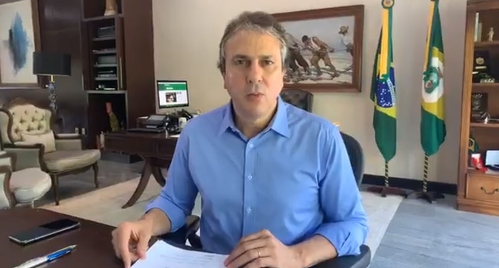 Governador Camilo Santana anunciou medidas restritivas para todo o estado — Foto: Reprodução/Facebook