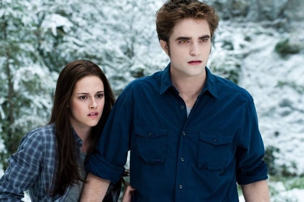 Kristen Stewart e Robert Pattinson em Crepúsculo como Bella e Edward (Foto: Divulgação)