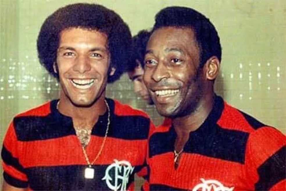 Júnior e Pelé em amistoso do Flamengo — Foto: Arquivo Pessoal