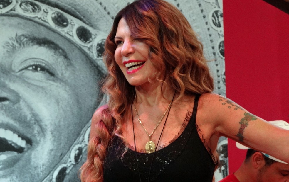 "Sou paraibana, sou mulher macho, sim, senhor, sou guerreira, sou forte", diz Elba Ramalho â Foto: Katherine Coutinho/G1
