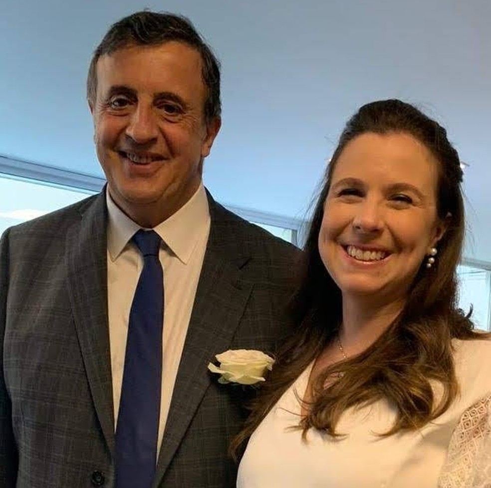 Débora e Mariano Manzano decidiram inovar no pedido de casamento — Foto: Arquivo pessoal