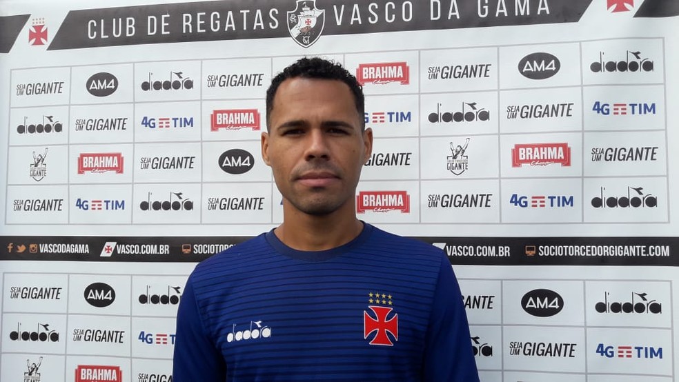 Bruno Silva está novamente vinculado ao Vasco — Foto: Bruno Giufrida/GloboEsporte.com