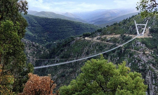 Maior Ponte Suspensa Para Pedestres Do Mundo Sera Aberta Ao Publico Em Portugal Pequenas Empresas Grandes Negocios Diversao E Turismo