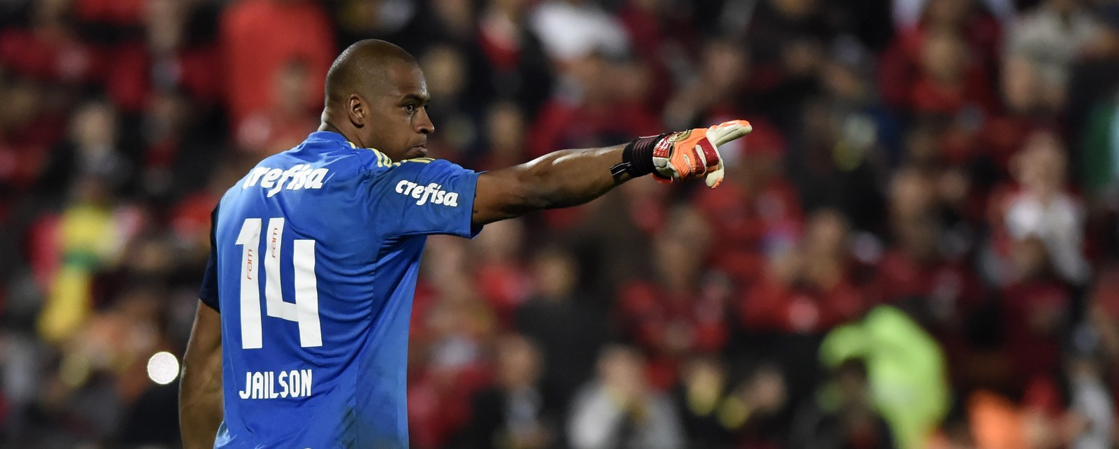 Vai parar de jogar? Que nada! Jailson fala sobre sua recuperação no Palmeiras