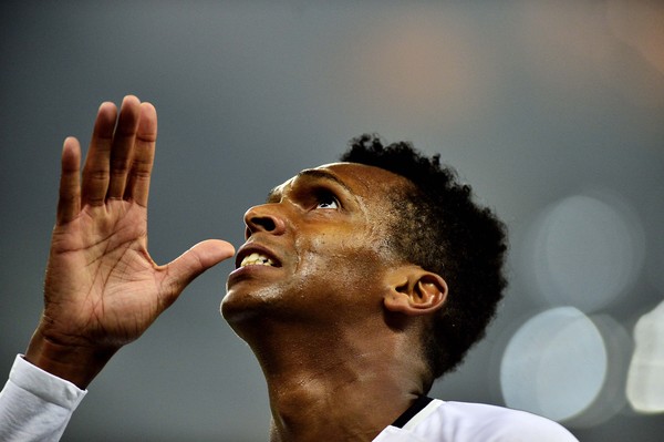 Artilheiros da volta por cima, Jô e André são decisivos para Corinthians e Sport