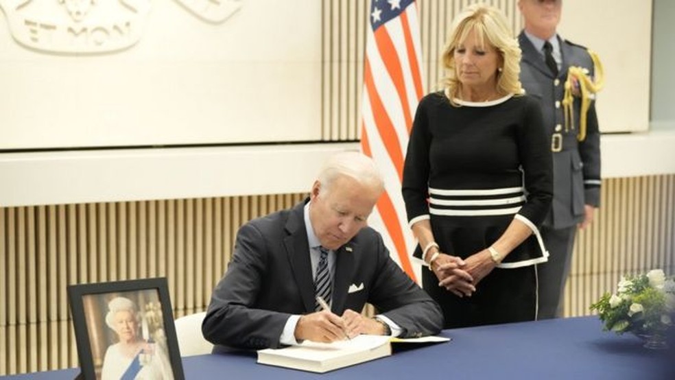 O presidente Joe Biden comparecerá junto com a primeira-dama, Jill Biden.  — Foto: EPA via BBC