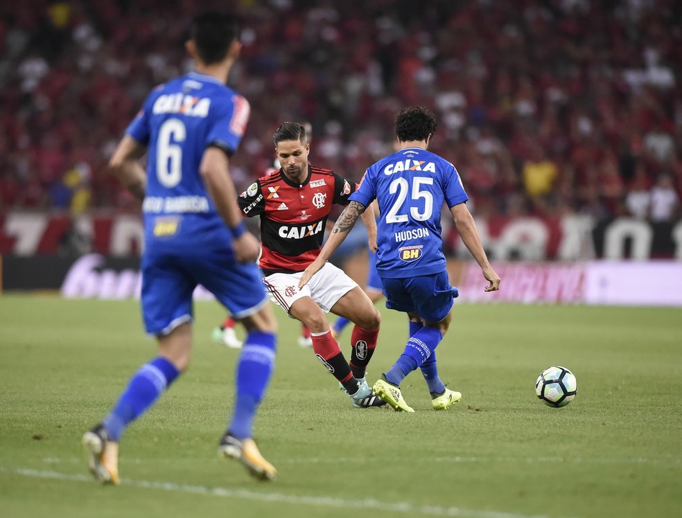 Cruzeiro x Flamengo vale muito mais que uma taça (Foto: André Durão)