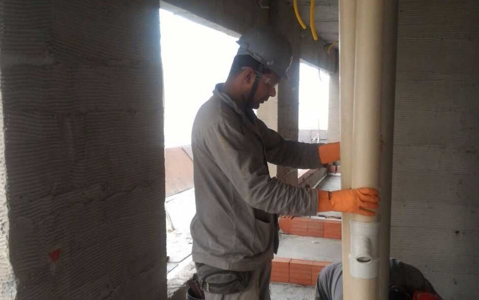 Apesar do saldo negativo, o setor de servi&Atilde;&sect;os ajudou a segurar o &Atilde;&shy;ndice (Foto: Divulga&Atilde;&sect;&Atilde;&pound;o)