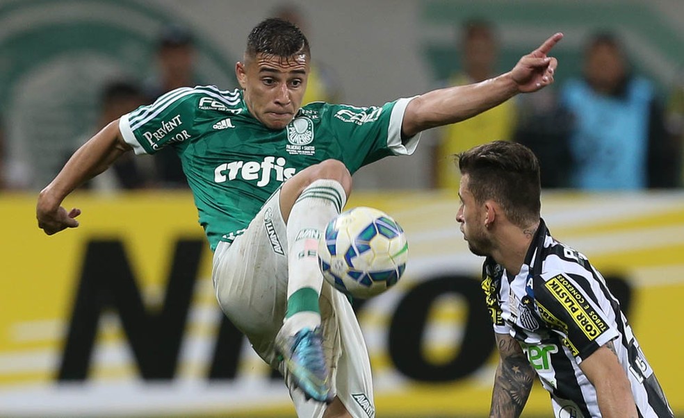 Comercial pode ficar com cerca de R$ 44 mil de JoÃ£o Pedro (Foto: Cesar Greco / Ag Palmeiras / DivulgaÃ§Ã£o)