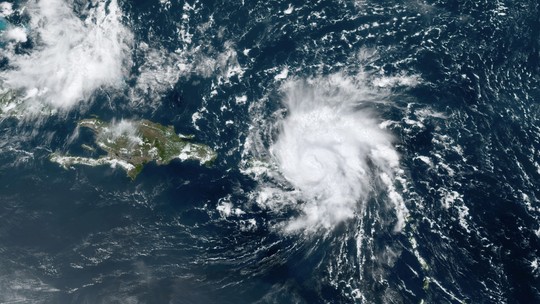 Foto: (NOAA via AP) Foto: (NOAA via AP)
