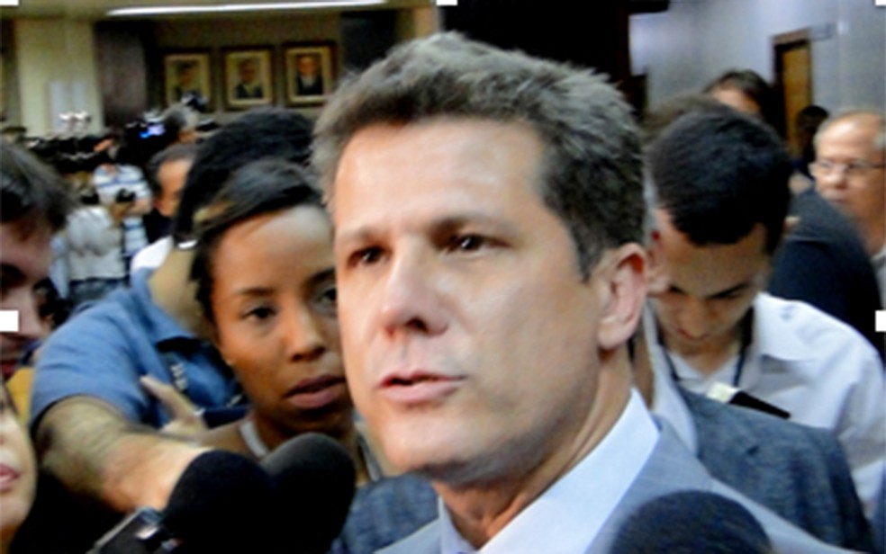 Léo Burguês  — Foto: Reprodução/TV Globo