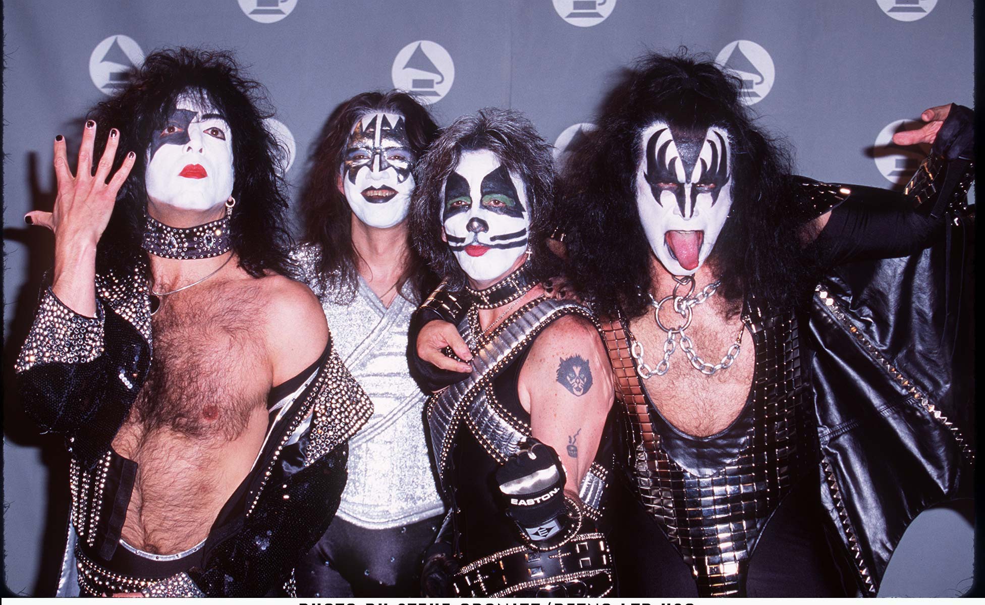 Kiss during The 38th Annual GRAMMY Awards - Press Room at Shrine Auditorium in Los Angeles, California, United States. (Photo by SGranitz/WireImage) (Foto: WireImage)