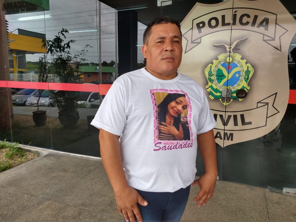 Tio da vítima, o cantor Elson Santos de 42 anos, percorreu oito municípios do AM em busca do suspeito — Foto: Ive Rylo/ G1 AM