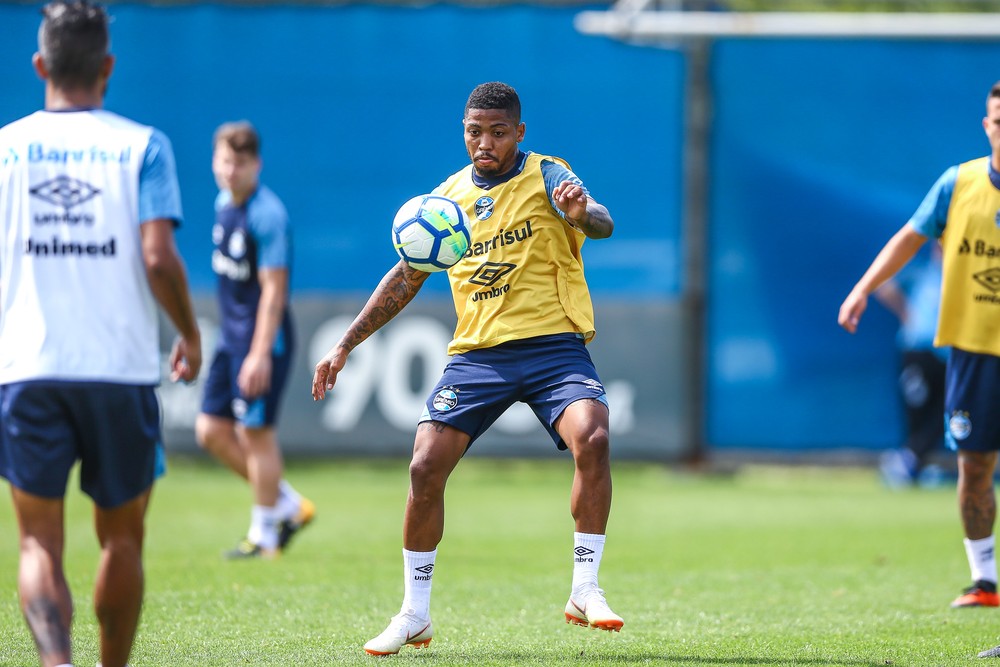 Novamente sem artilheiro Everton, Grêmio tenta evitar pior série sem gols em 2018