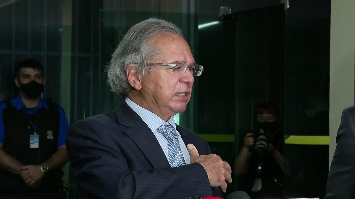 Cansaço com demora na agenda econômica causa baixas e enfraquece Paulo Guedes thumbnail