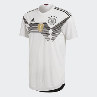 A camisa titular da Alemanha para a Copa do Mundo de 2018 (foto: divulgação)