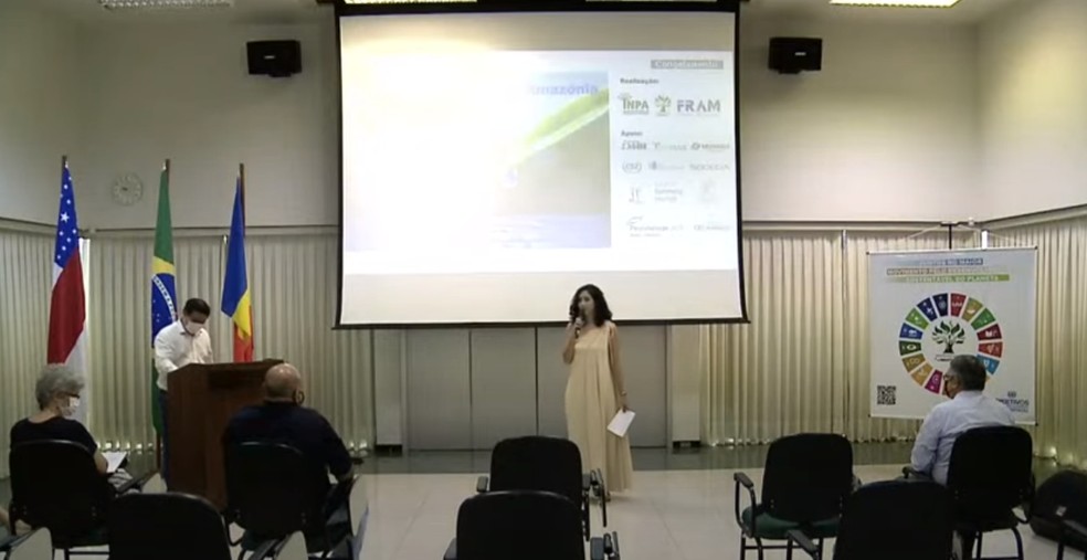 Encontro acontece de forma virtual e presencial.  — Foto: Reprodução/Youtube