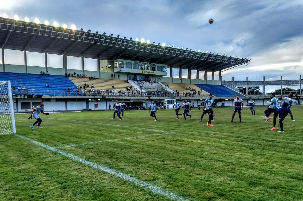 Sparta vence o ParaÃ­so e deixa o Ãºltimo lugar na tabela  (Foto: Abdon Barbosa/ DivulgaÃ§Ã£o )