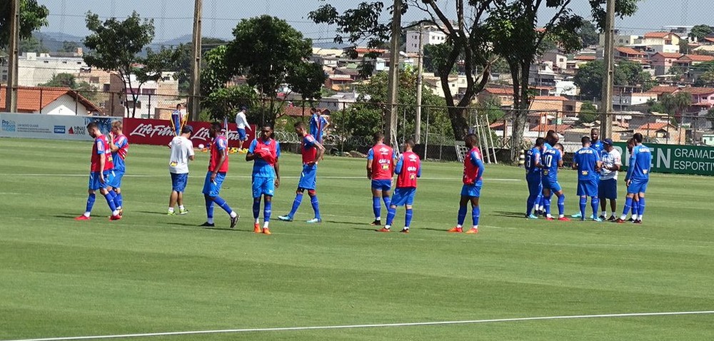 Em dia de reapresentação após empate no Mineiro, Cruzeiro treina sem os titulares