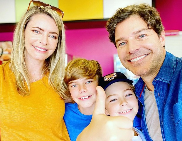 Erik Marmo e família (Foto: Instagram)