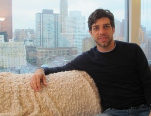 juninho pernambucano especial (Foto: Gustavo Rotstein)