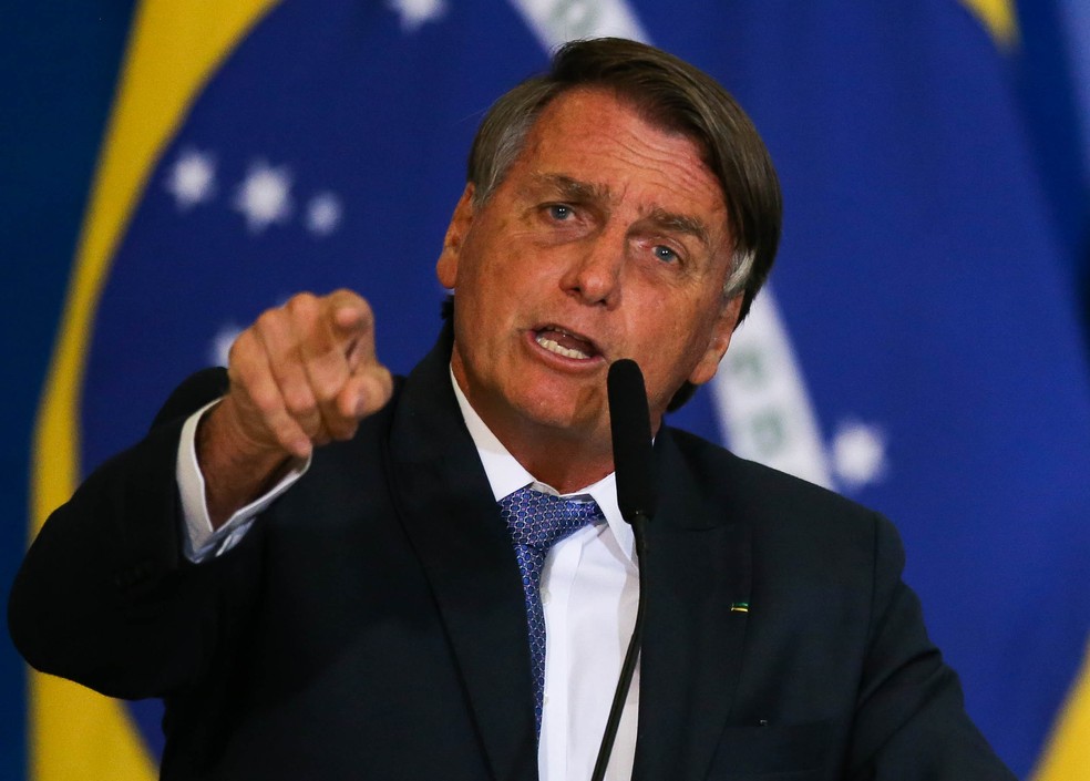 O presidente Jair Bolsonaro durante discurso no Palácio do Planalto no qual atacou o STF e ministros do tribunal — Foto: Wilton Junior / Estadão Conteúdo