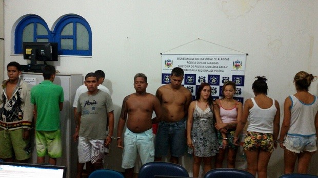 Em Arapiraca, 6 suspeitos foram presos e quatro jovens apreendidos (Foto: Ascom/Polícia Civil)