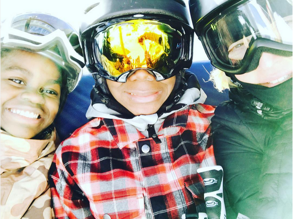 Os filhos de Madonna de férias na Suíça (Foto: Instagram)