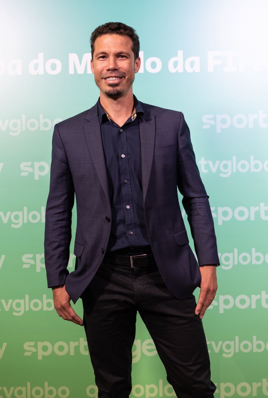 Hernanes faz sua estreia como comentarista de Copa do Mundo no SporTV neste ano — Foto: Daniela Toviansky/TV Globo