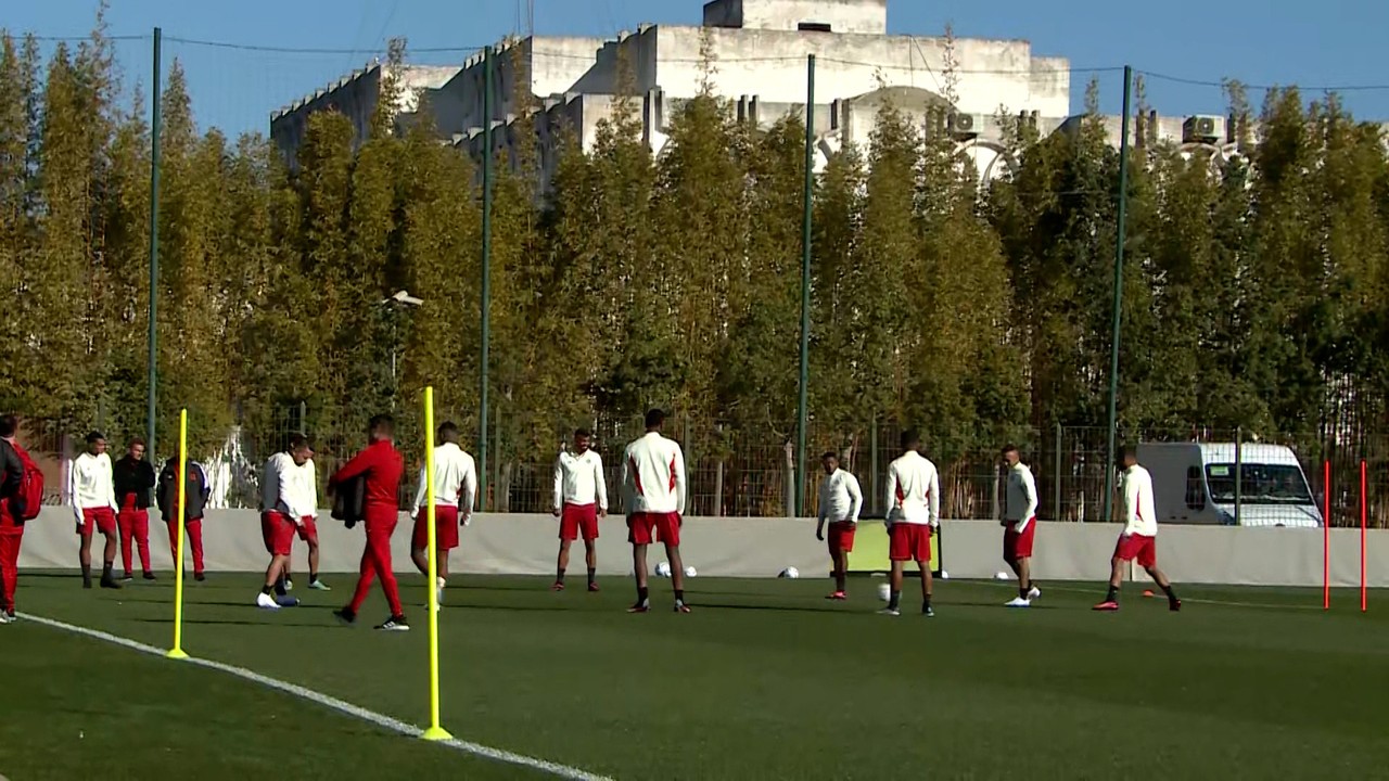 Confira imagens do treino do Flamengo no Marrocos
