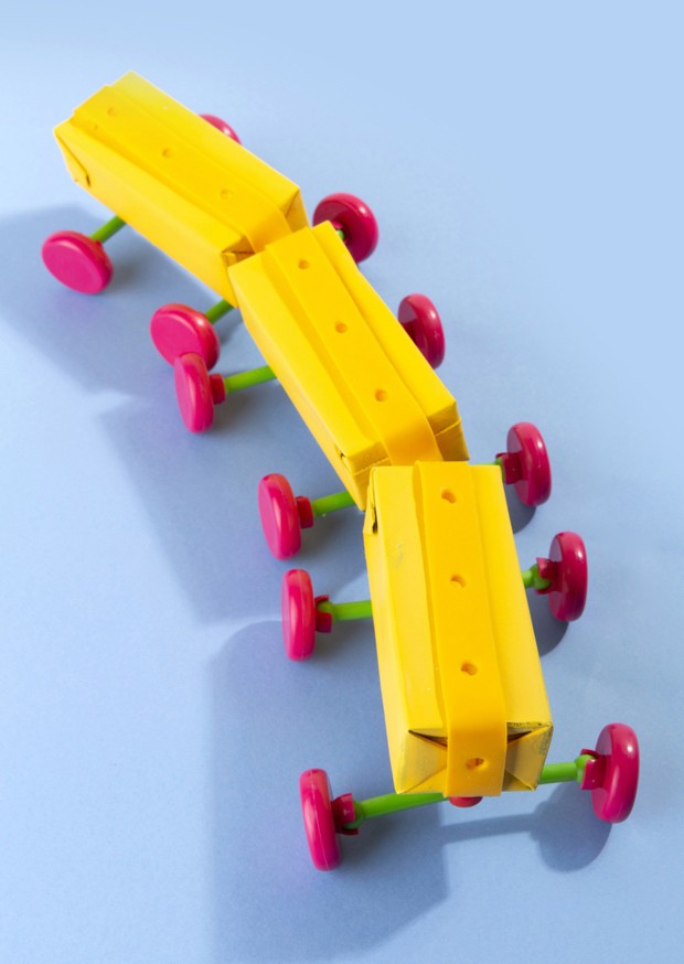 Conheça um kit para crianças transformarem qualquer objeto em brinquedos (Foto:  Reprodução )