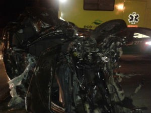 G1 - Motorista De Carro Morre Após Bater De Frente Com Caminhão Na BR ...