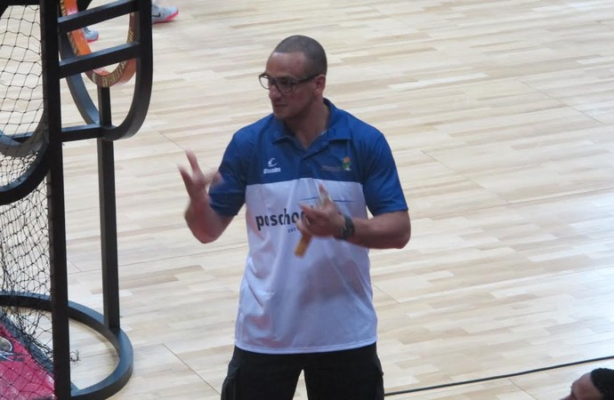 Único brasileiro a jogar as 6 edições, Alex não descarta atuar no rival do Fla