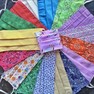 Foto: (Jornalista distribui máscaras coloridas em Nova Iguaçu / Arquivo pessoal)