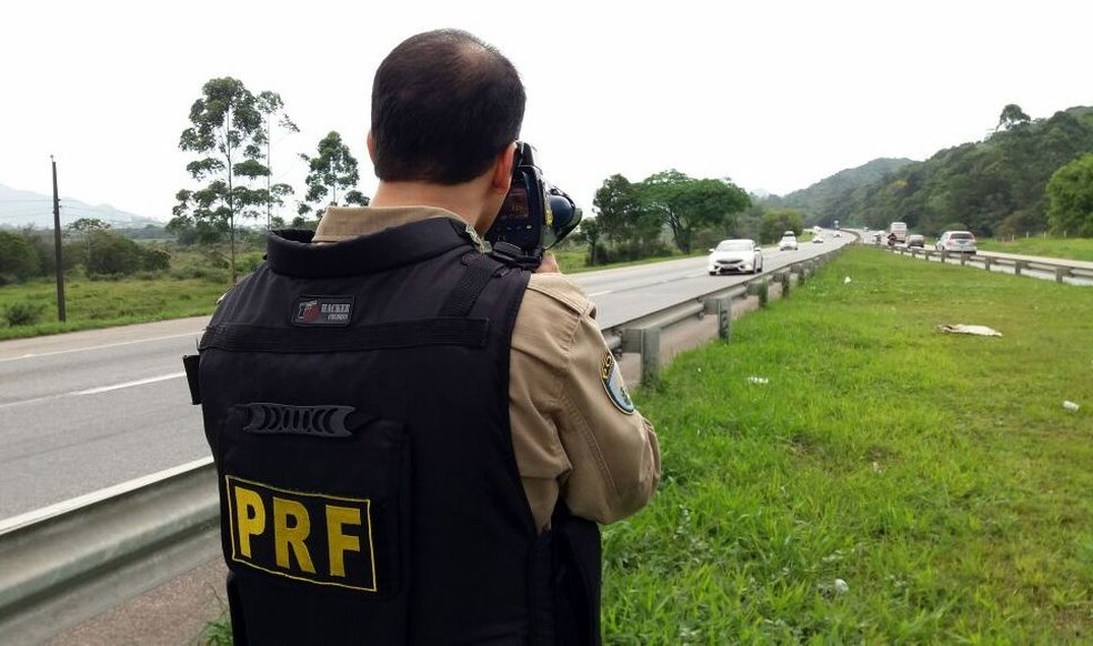PRF intensificou fiscalização durante feriadão  (Foto: PRF/Divulgação)