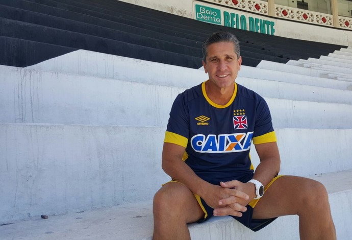 jorginho entrevista vasco (Foto: Felipe Schmidt / GloboEsporte.com)