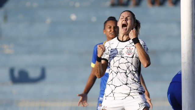 Gabi Zanotti festeja gol do Corinthians diante do São José