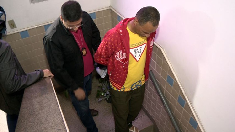 Homem suspeito de abusar de menina de 11 anos (Foto: Reprodução/TV Gazeta)