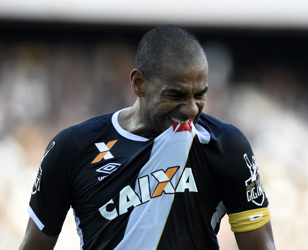 Rodrigo criou forte identificação com o Vasco, onde ficou de 2014 a 2017  — Foto: André Durão / GloboEsporte.com