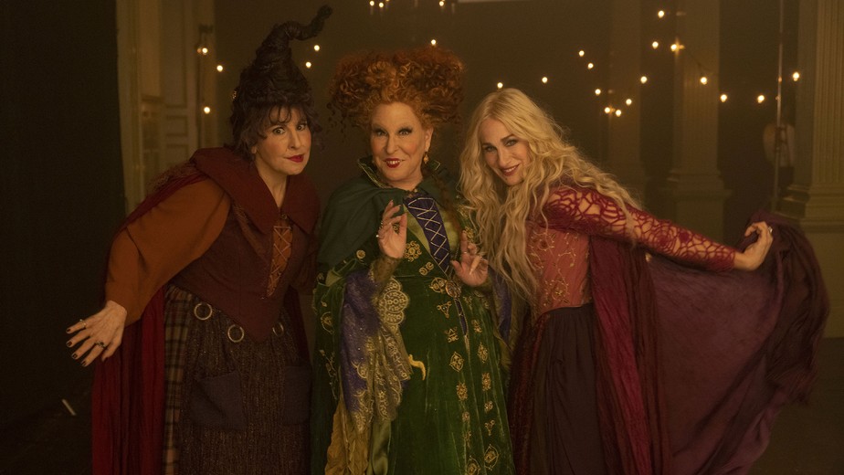 Abracadabra 2' traz de volta trio de bruxas da Disney em sequência tardia, porém muito divertida; g1 já viu | TV e Séries | G1