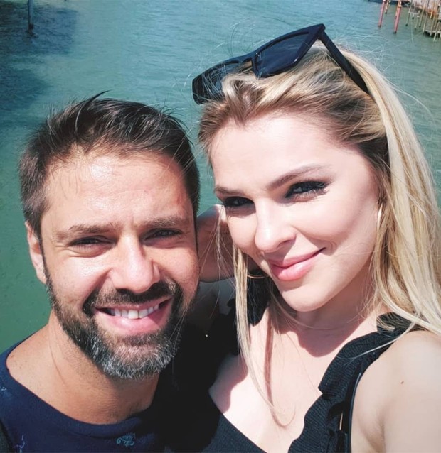 Camila Pinheiro e Fábio Rabin (Foto: Reprodução/Instagram)