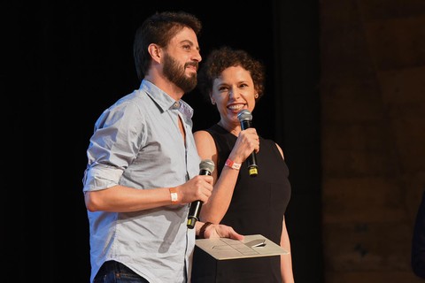 Gerson de Oliveira e Luciana Martins, da Ovo, vencem nas categorias Complementos e Designer do Ano