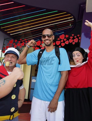 Selfie Olímpico: Marquinhos comenta paixão por baixinha, games e Messi