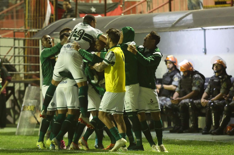 Brasil De Pelotas X Coritiba Confira Os Gols E Os Principais Lances Do Duelo Da 35Âª Rodada Da Serie B Brasileirao Serie B Ge