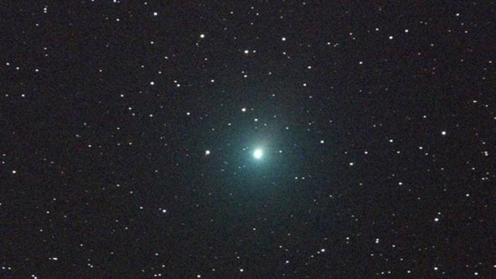 O cometa 46P/ Wirtanen também poderá ser observado na constelação de Touro, se as condições do céu permitirem — Foto: Nasa