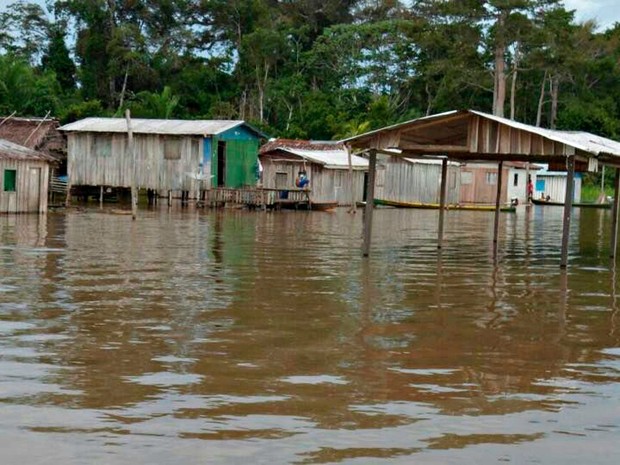 Tefé, com pouco mais de 61 mil habitantes, já registra 13.088 pessoas afetadas (Foto: Defesa Civil/Divulgação)