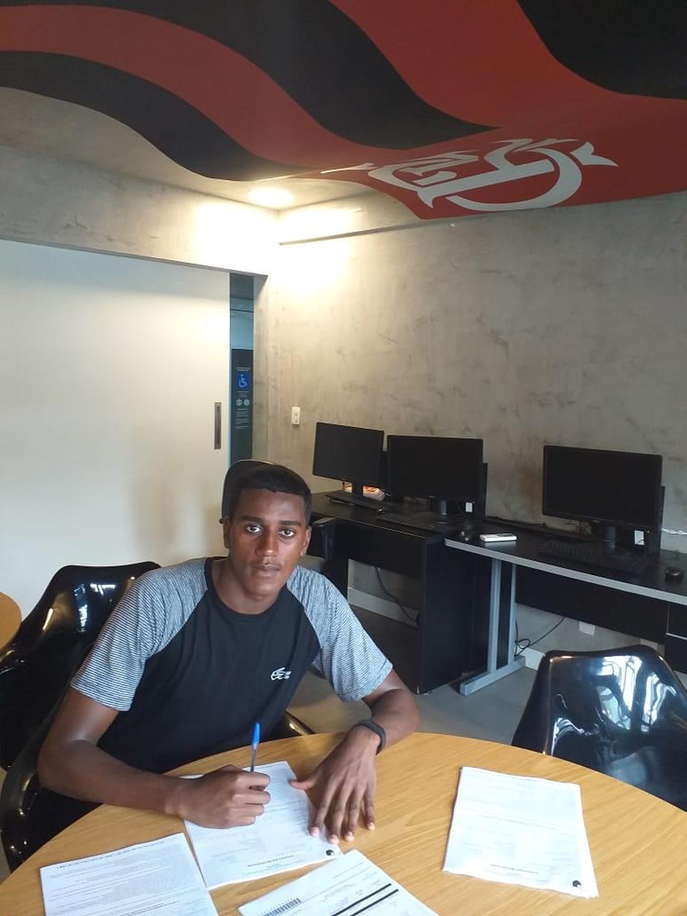 Diogo assinou contrato de empréstimo com o Flamengo até o fim de janeiro — Foto: Arquivo Pessoal
