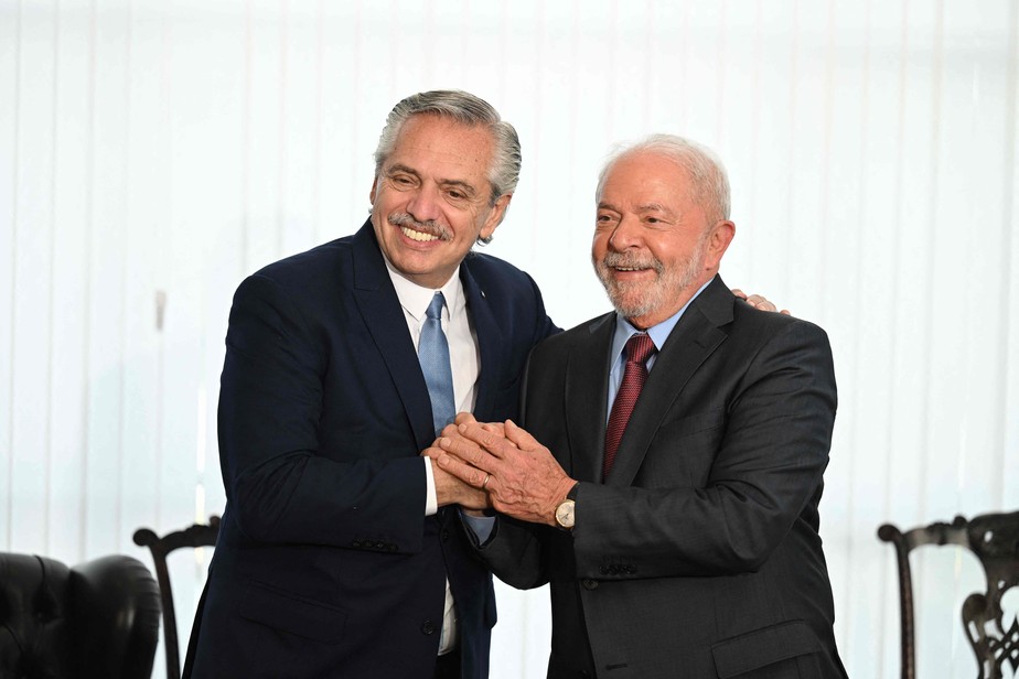 Lula e Alberto Fernandez, presidente da Argentina, em encontro após a posse do presidente brasileiro