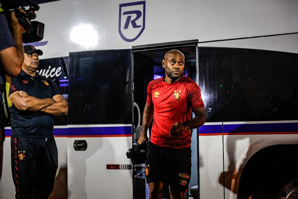 Vagner Love é o homem-gol do Sport — Foto: Rafael Bandeira/Sport